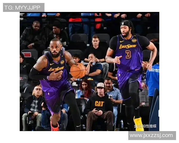 今日篮球盛宴爵士对决湖人期待精彩对抗与绝妙表现