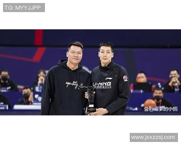任骏飞领衔广东男篮奋战新赛季展现实力与团队精神的精彩旅程